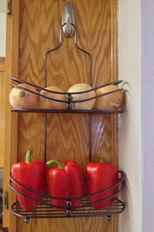 Chariot de douche qui sert de rangement pour fruits et légumes