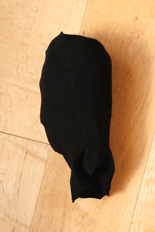 boules de collants noirs