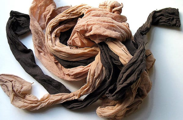 tas de vieux collants