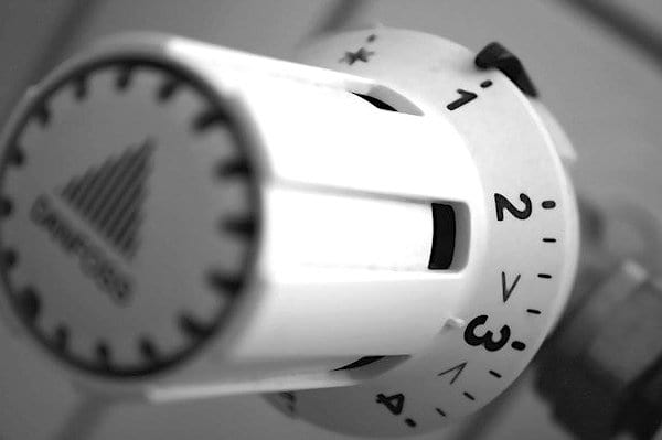 Une poignée de radiateur.