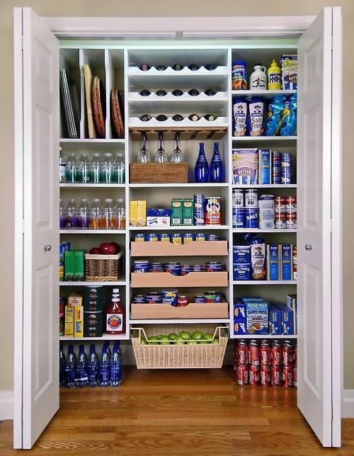 Garde-manger bien organisé