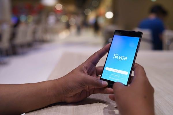 Skype pour appeler gratuitement partout dans le monde avec un iPhone ou Android