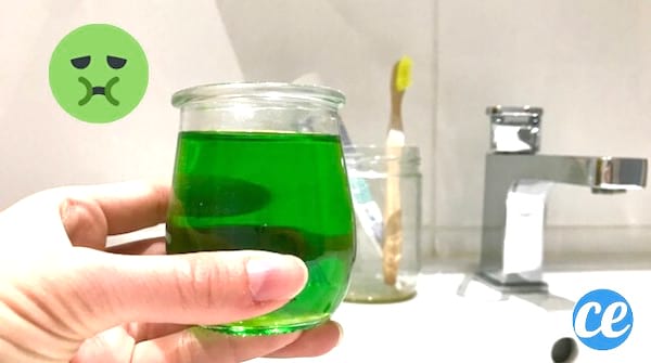 verre de bain de bouche vert