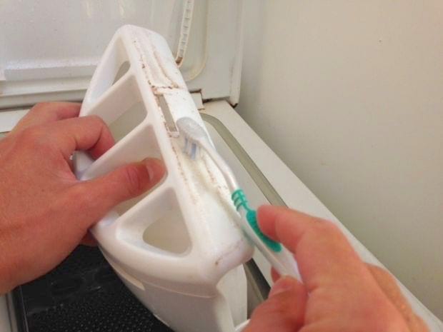 nettoyer la machine à laver entièrement