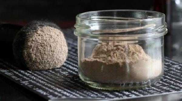 recette-shampoing-sec-fait-maison-cheveux-gras