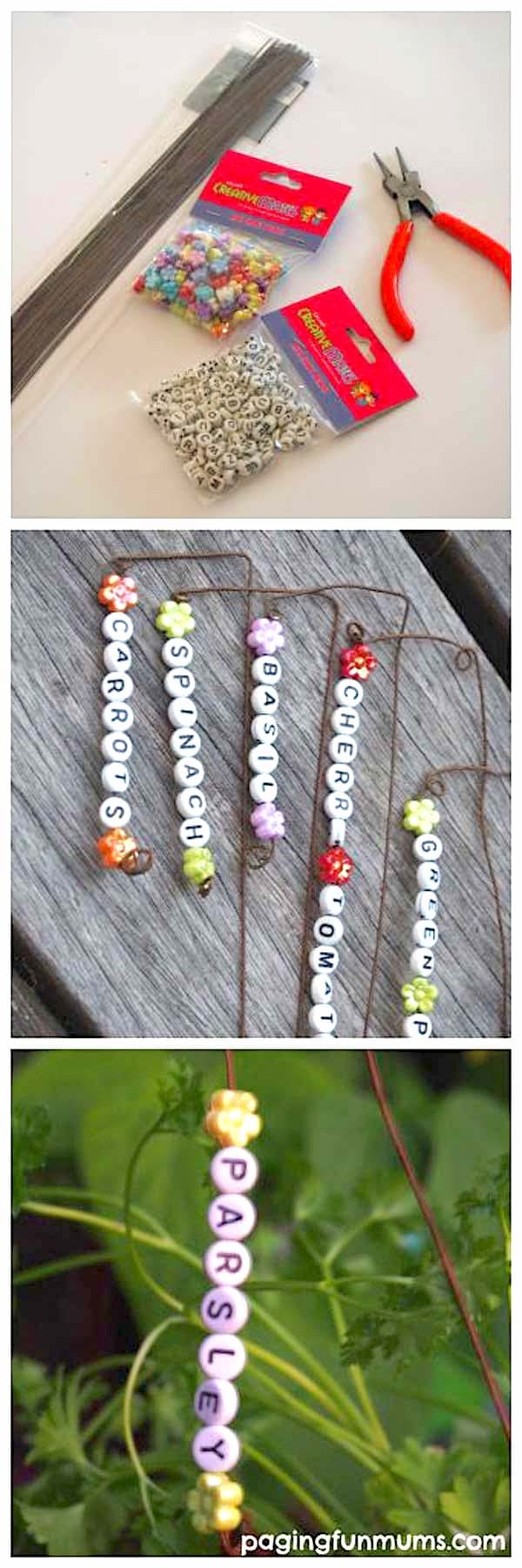 Des bracelets avec des lettres pour faire des étiquettes de potager