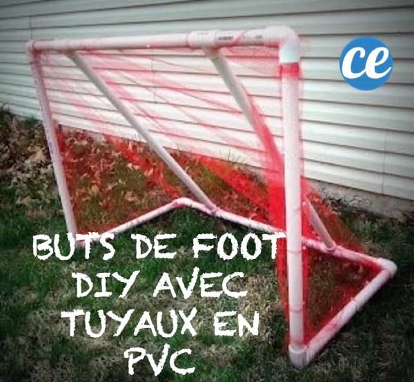 But de football en tuyaux de PVC avec des filets rouge 