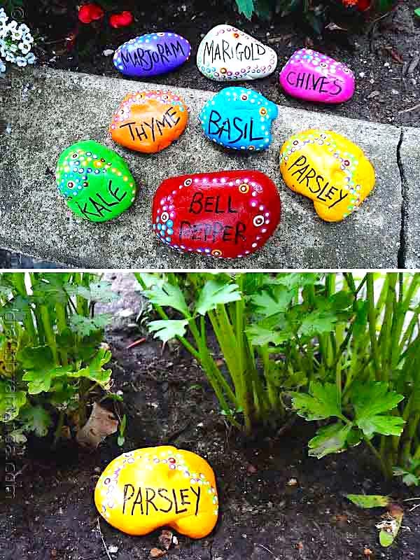 Des galets peints en étiquette de potager gratuits