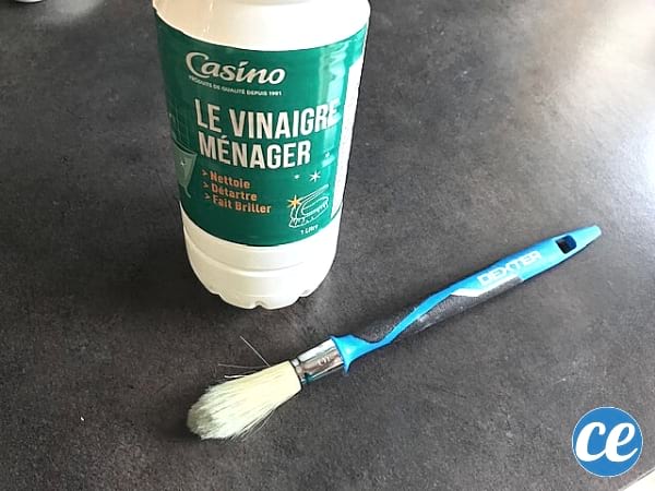 enlever la peinture sèche sur un pinceau