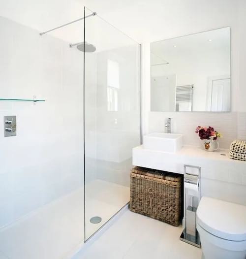 Aménager une petite salle de bains : les 10 bonnes idées à piquer