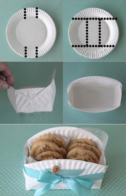 Plusieurs cookies dans une bo&icirc;te personnalis&eacute;e en carton 