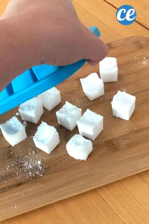 Les pastilles pour lave-vaisselle faites maison démoulées