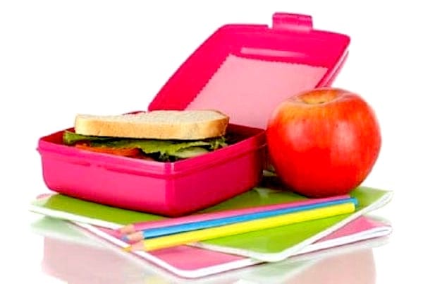 Une boîte à déjeuner toute propre et désinfectée, grâce à l'eau oxygénée.