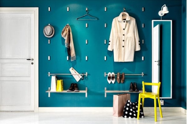 Porte-manteau fixé au mur