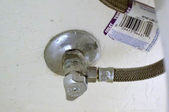 À quoi ressemble un robinet d'arrivée d'eau ?