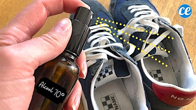 Comment Enlever L'odeur De Gasoil Sur Des Chaussures Que Faire Contre les Chaussures Qui Puent ? La Solution RADICALE.