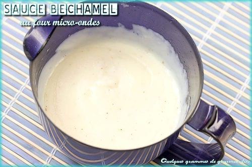 un sauce béchamel préparée au micro-ondes