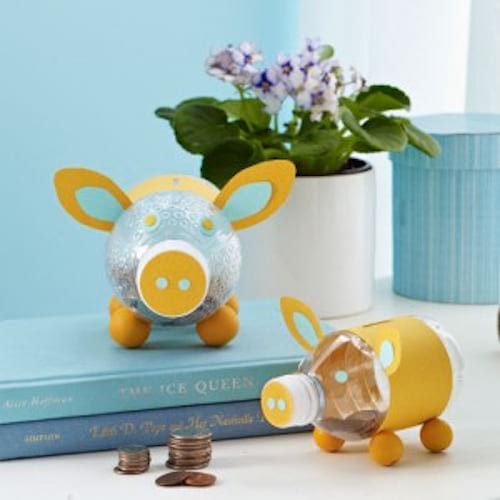 tirelire cochon faite avec bouteille plastique