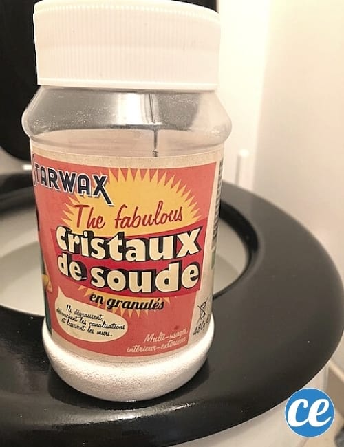 cristaux de soude pour la cuvette des toilettes