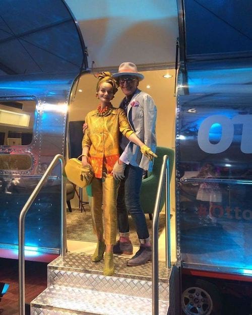 Couple allemand dans une caravane 