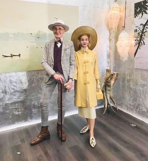 Couple allemand en visite dans l'art