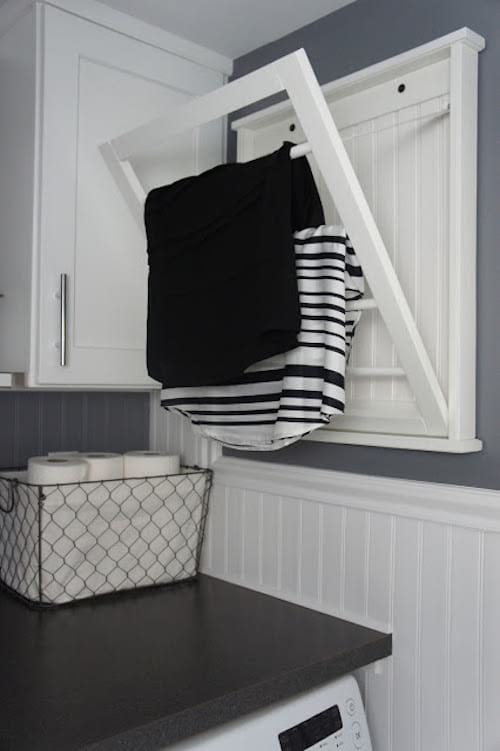 Structure qui maintient des linges au sec