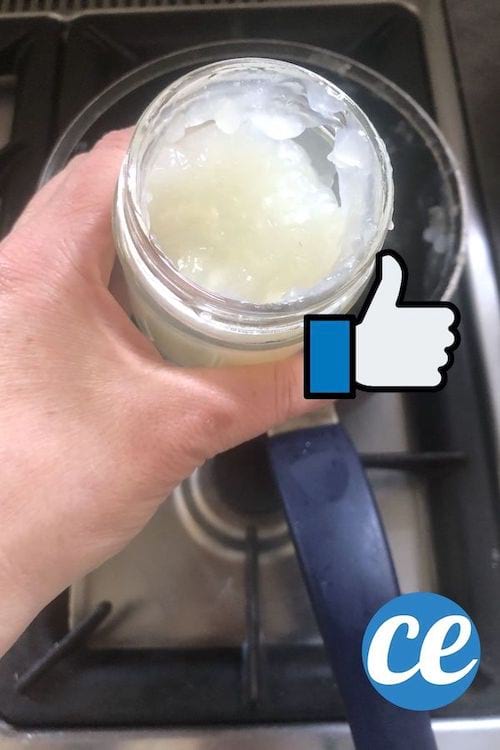 De la colle faite maison dans un bocal