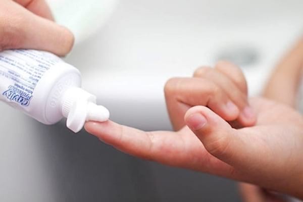Dentifrice pour les odeurs de mains