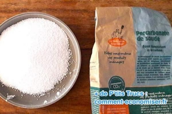 Percarbonate de soude pour enlever les traces de café