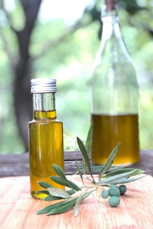 De l'huile d'olive pour faire un masque lisseur