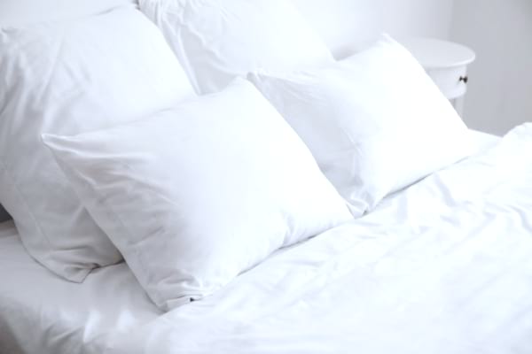 Les oreillers et couettes ont besoin de deux cycles pour être bien rincés.