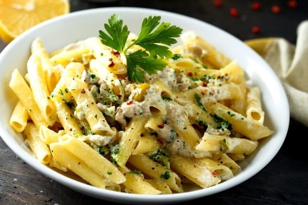 Des pâtes cuisinés avec de l'huile de sardines