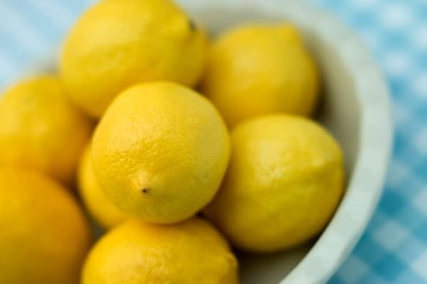 Saladier rempli de citrons