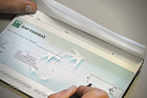 Le talon du chèque permet de garder une trace du paiement