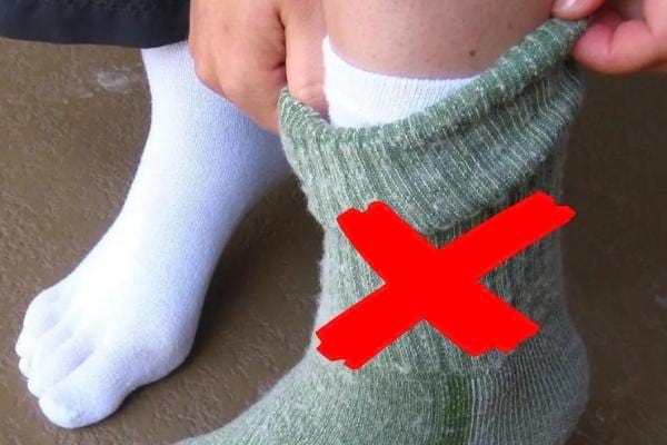 Eine dicke Socke, die die Füße nicht unbedingt gut wärmt