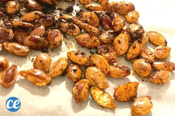 des graines de courges grillées épicées et salées