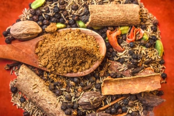 épices indiennes en poudre