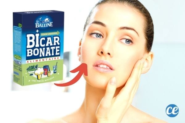bicarbonate sur le visage d'une femme