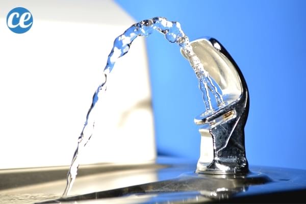 fontaine à eau dans un supermarché