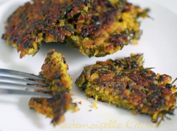 des rosties faits avec des fanes de carottes