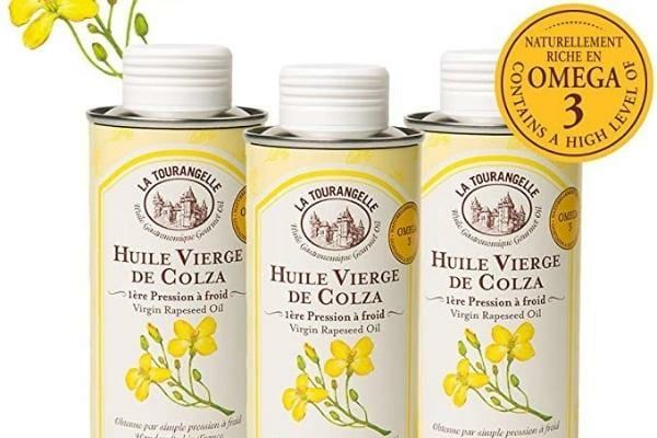Trois bouteilles d'huile de colza