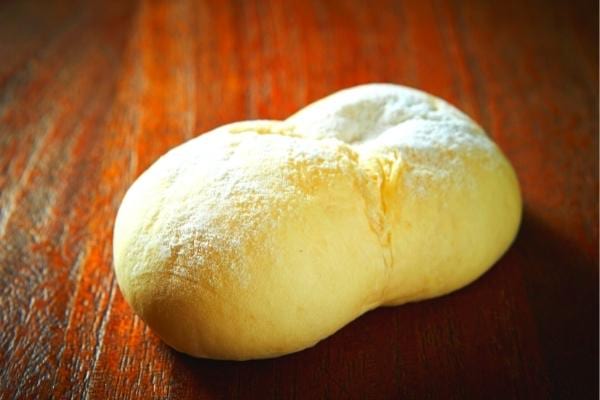 Un pain blanc qui provoque des ballonnements
