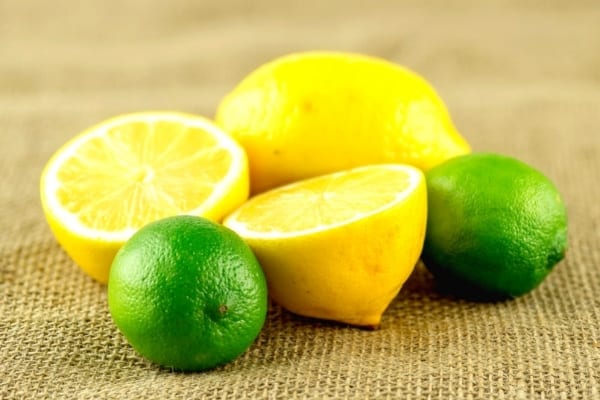 citrons et limes vertes