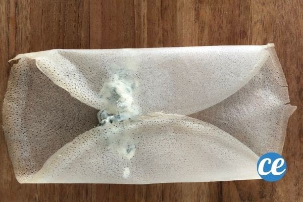 une feuille de brick avec de la farce