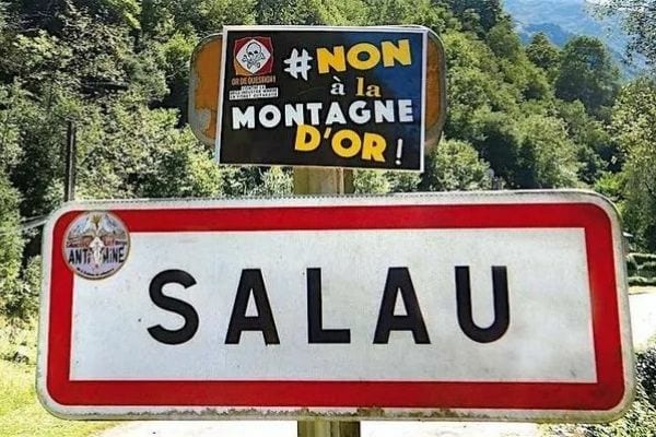 Panneau de la commune de Salau