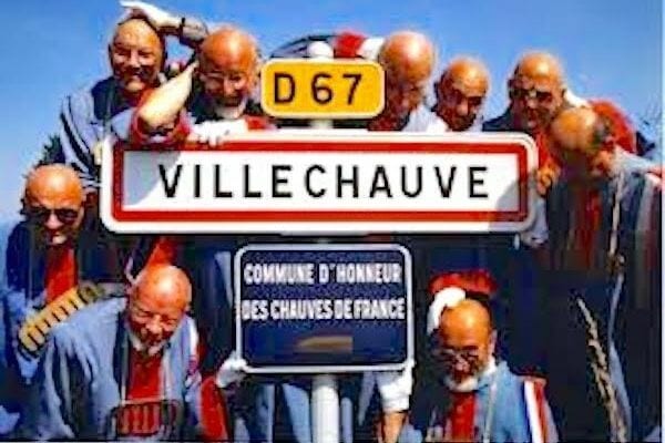 panneau de la ville de Villechauve