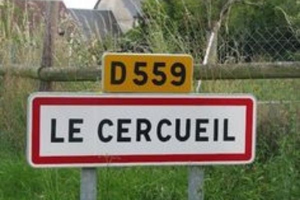 Panneau du village Le Cercueil