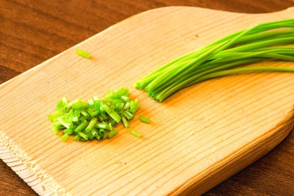 ciboulette coupée en petit morceau facilite la digestion