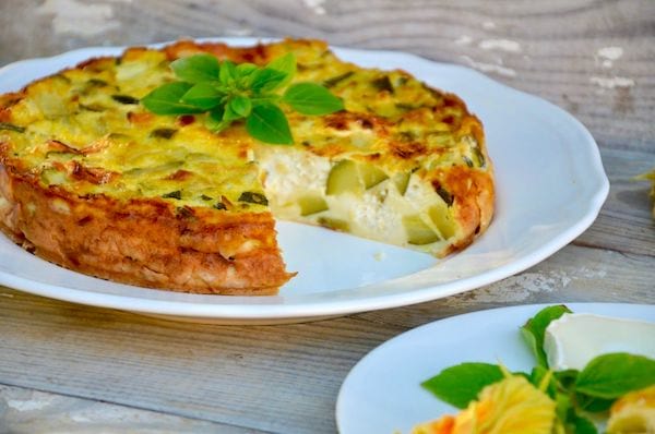 un clafoutis léger de courgettes au film pour un repas léger