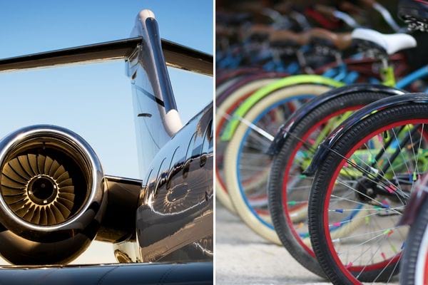 un jet et des vélos
